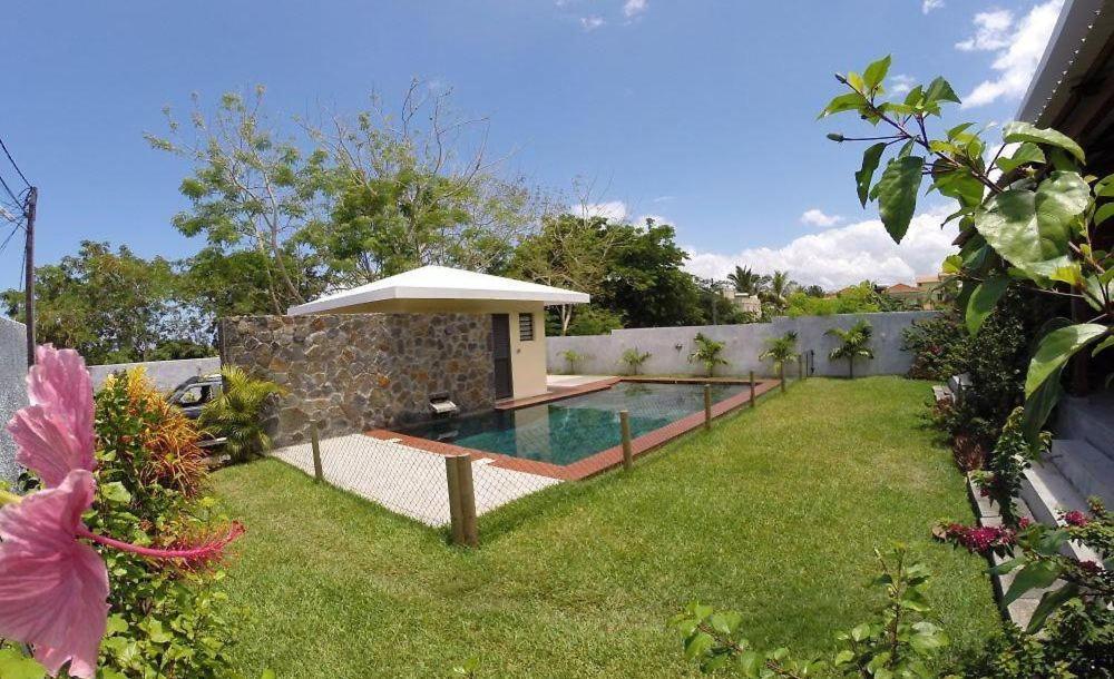 Villa Des Frangipanes La Gaulette Ngoại thất bức ảnh