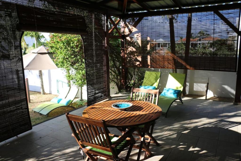 Villa Des Frangipanes La Gaulette Ngoại thất bức ảnh